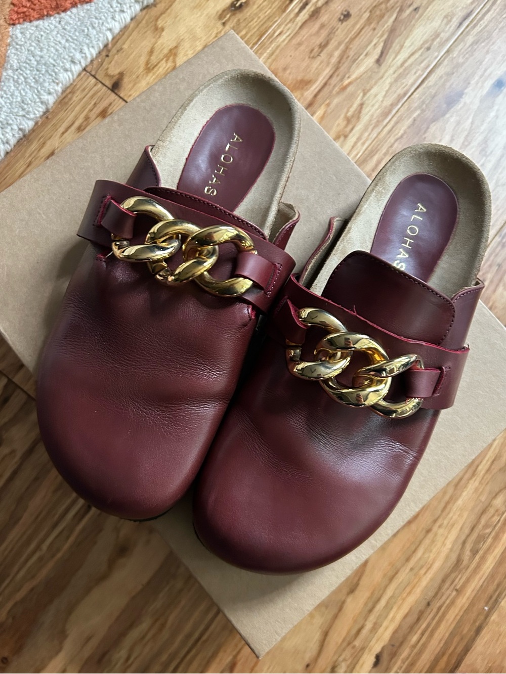 Alohas fireside chain mules - Picture 8 of 9